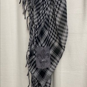 Crystallized Black and Grey Scarf